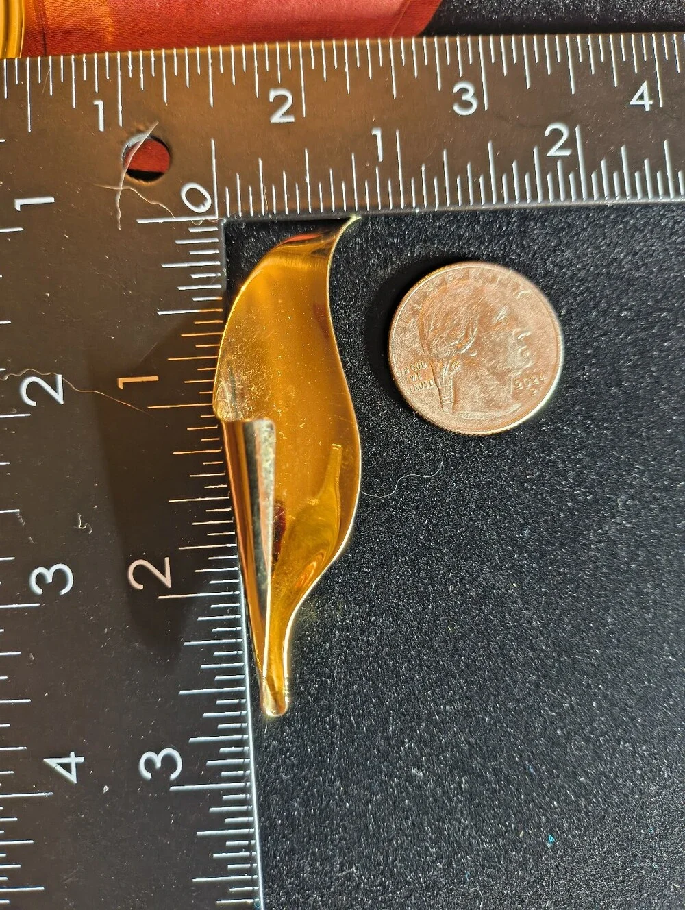 Vintage CAROLINE Gold Tone Sculptural Leaf Brooch MCM Modernist Signed Pin